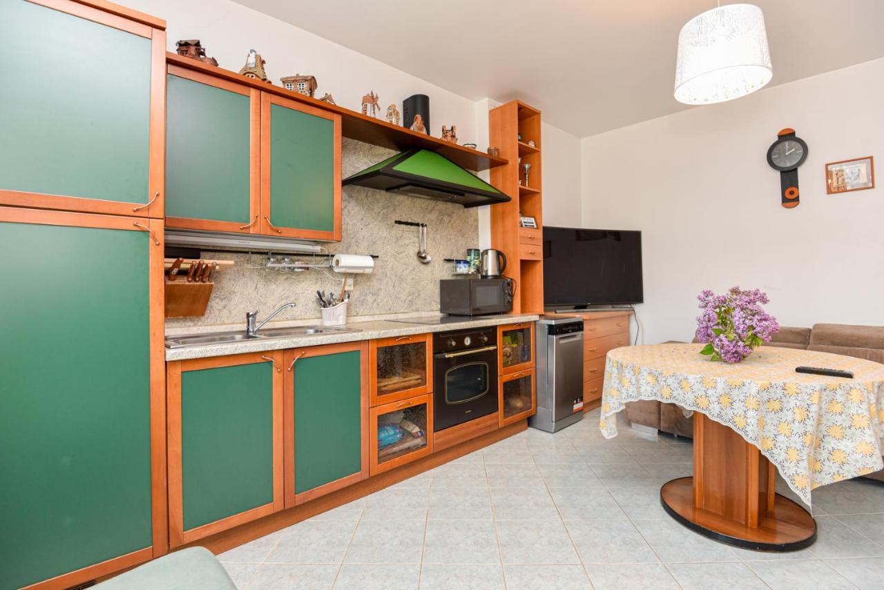 Medziotoju Apartment In Old City 帕兰加 外观 照片